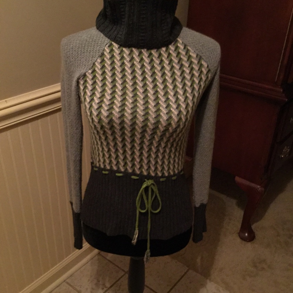 Anthropology Sparrow Cowl Neck Sweater Size XS